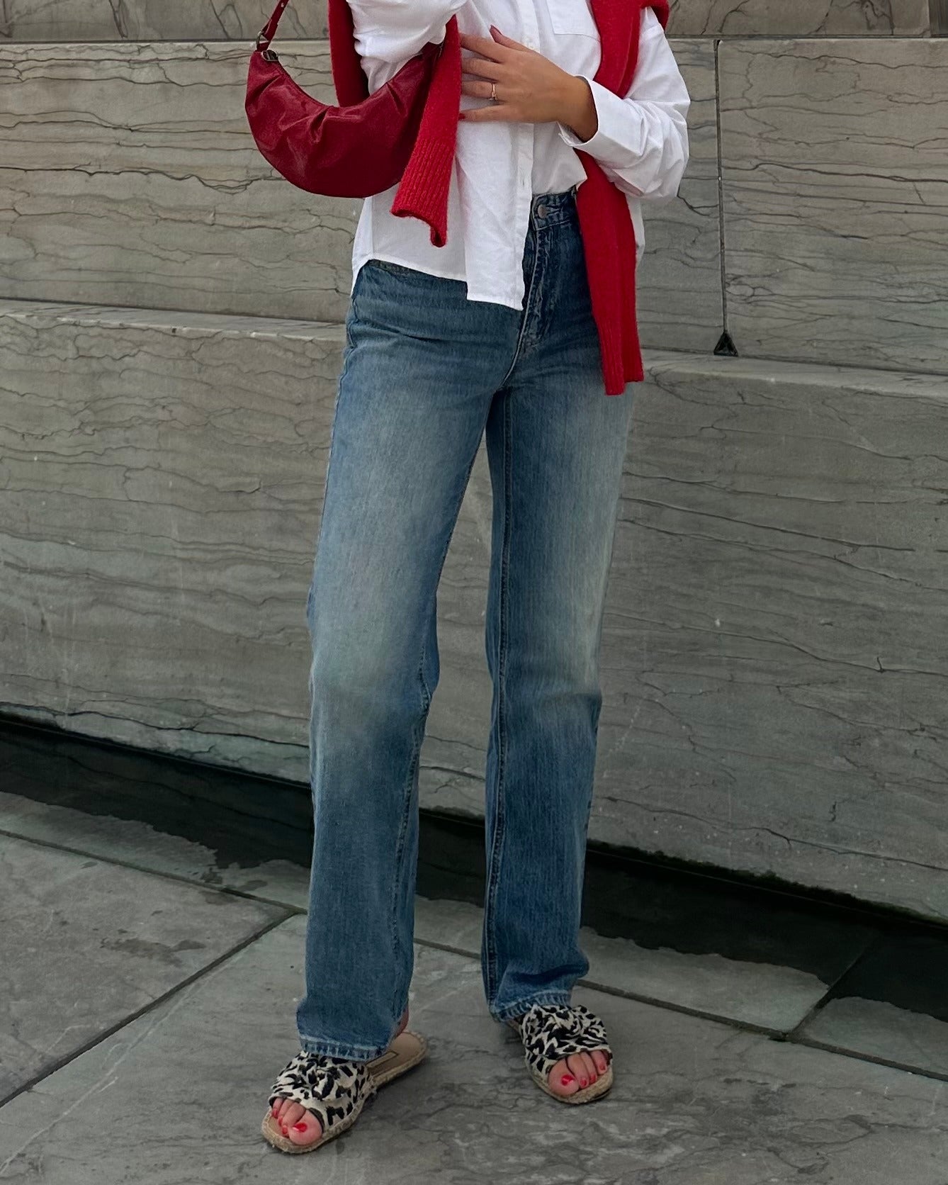 VMTESSA Straight Jeans - Medium Blue Denim Tinted